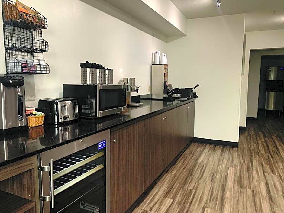 Hotel Ruby Sandpoint