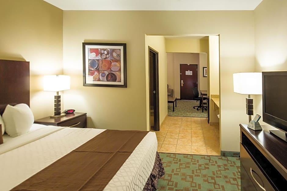 Best Western Plus Eastgate Inn & Suites