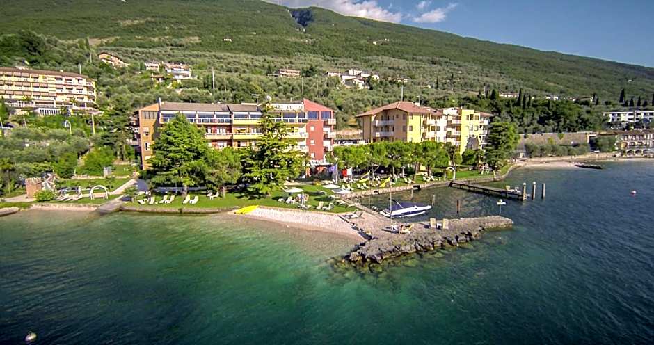 Hotel Du Lac - Relax Attitude Hotel