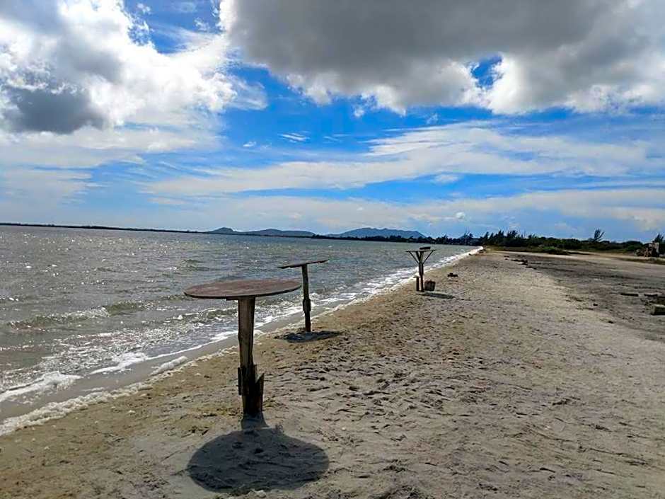 CASA DUPLEX - ARRAIAL DO CABO (Monte Alto)