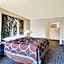 Super 8 by Wyndham Alturas