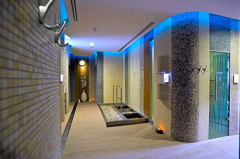 HOTEL PECR DEEP