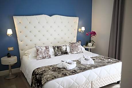 Deluxe Double or Twin Room with Balcony