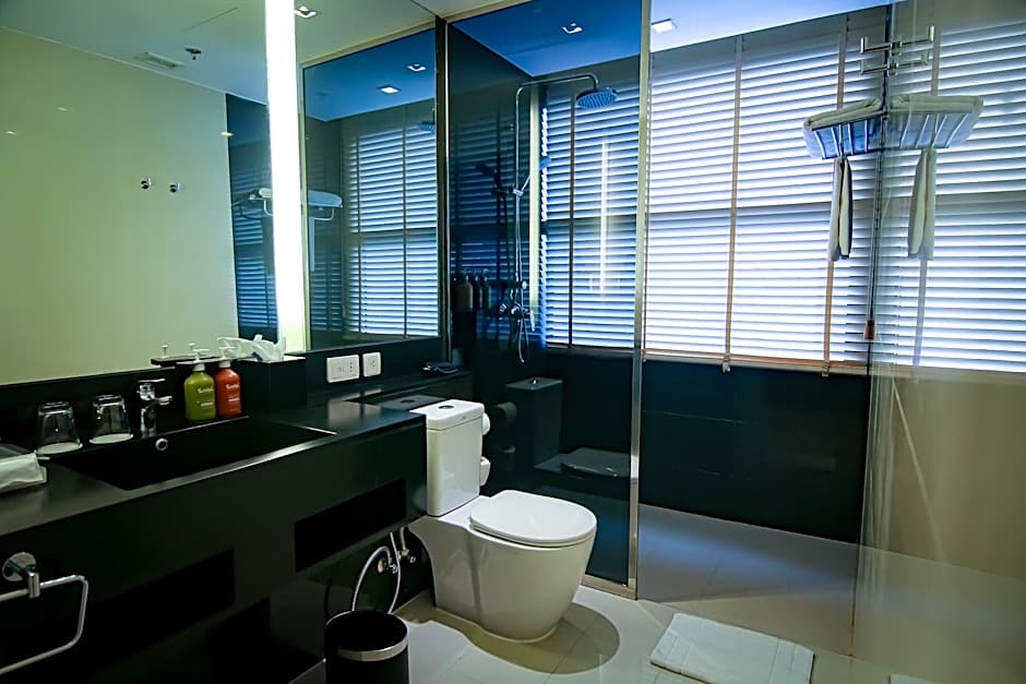 Holiday Inn Bangkok Sukhumvit By IHG