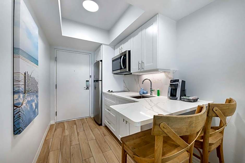 Photo 1 of 6 of 2 Double Beds, Gulf View, Balcony