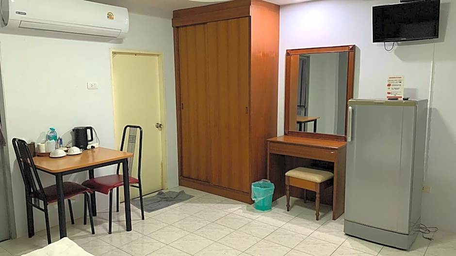 Kamalaburi Guesthouse