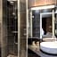 Neuilly Park Hotel