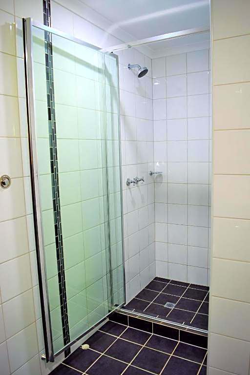 Coconut Grove Holiday Apartments