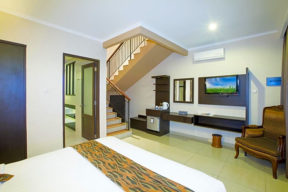 Flamingo Dewata Suite