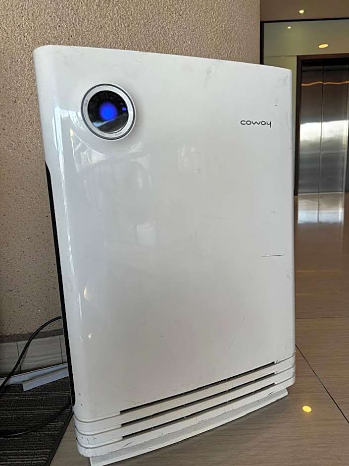 Chariton Hotel Nusa Bestari