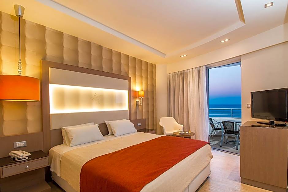 Pegasos Deluxe Beach Hotel