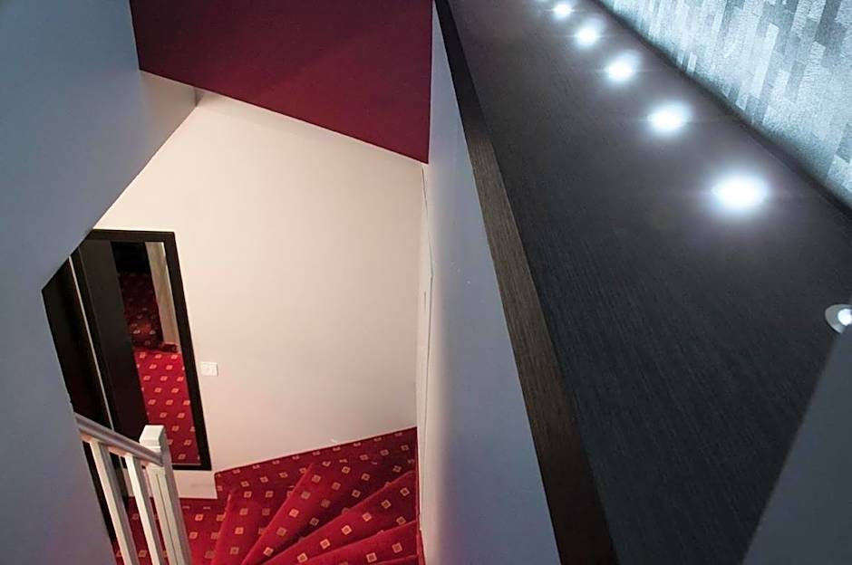 Hotel Des Deux Avenues