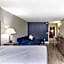 La Quinta Inn & Suites by Wyndham Richmond South