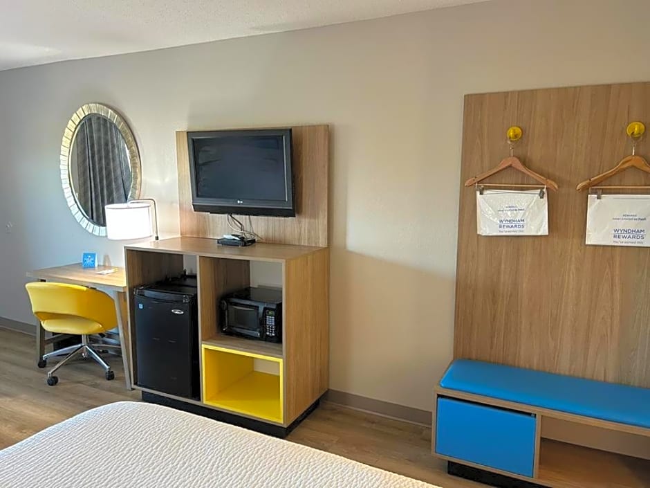 Days Inn by Wyndham St George