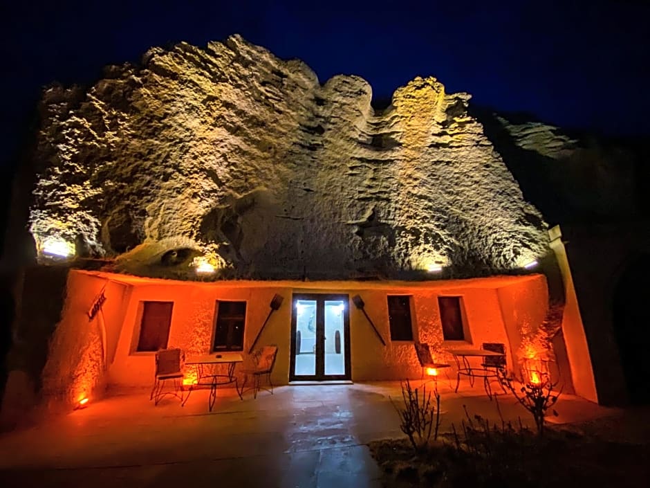 Milagre Cave Hotel