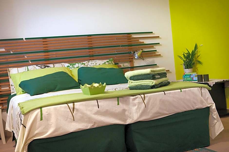 Photo 1 of 7 of Double Room