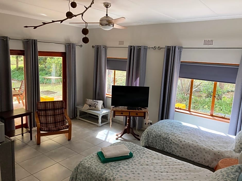 Merwenstein - Farm House, Cottages, Studio-Units