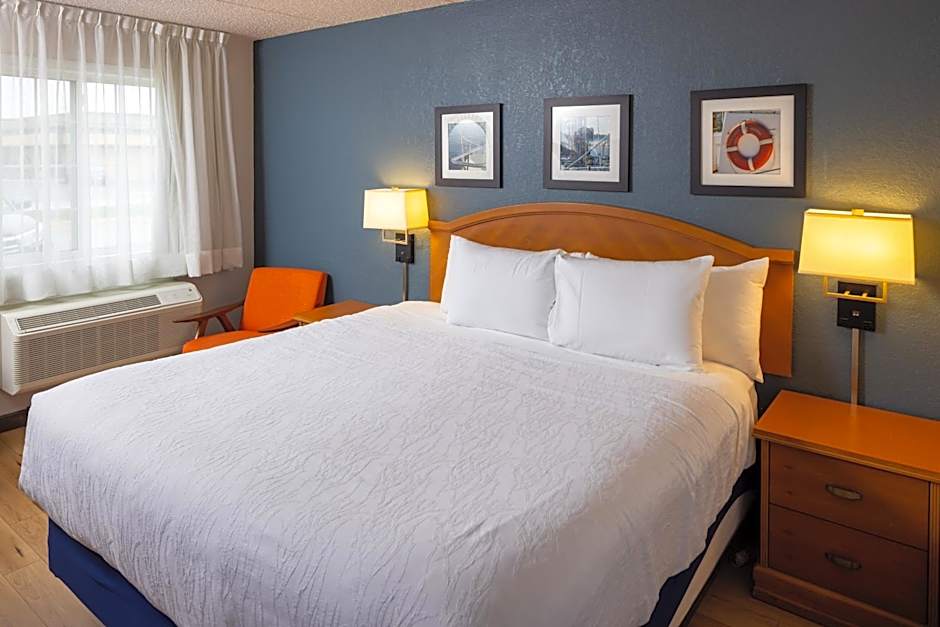Harbor Town Inn