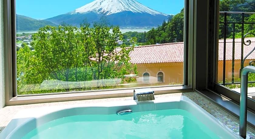 La Vista Fuji Kawaguchiko