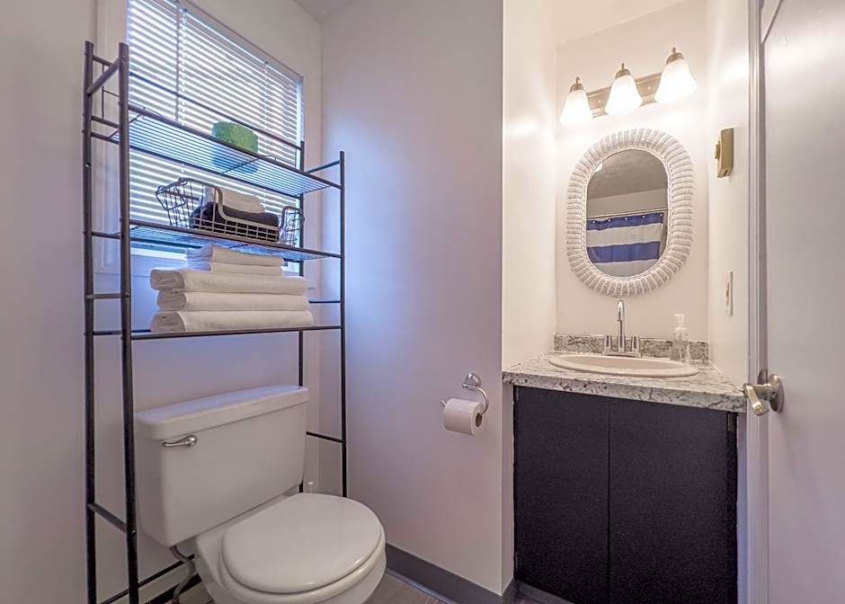 Inn Between the Beaches & Villager