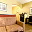  Comfort Suites Salina South