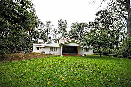 Whistling Thrush Bungalow