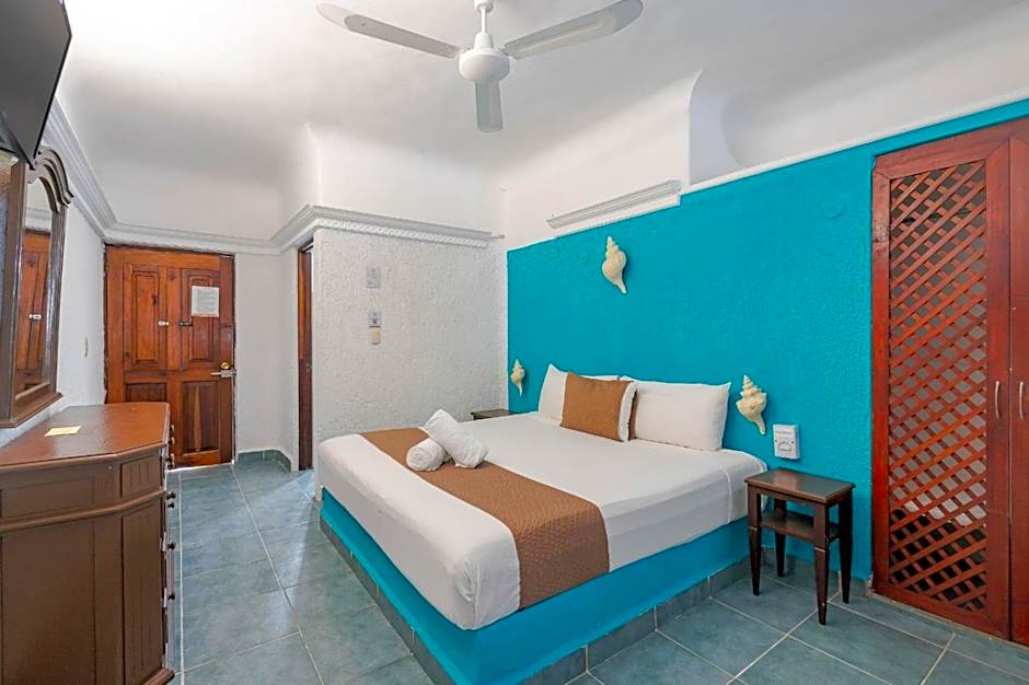 Mayan Art Hotel 10 Avenue