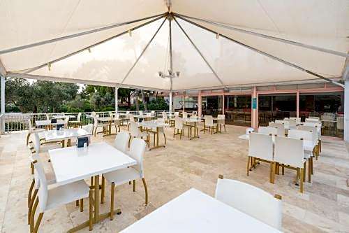 Hanedan Beach Hotel