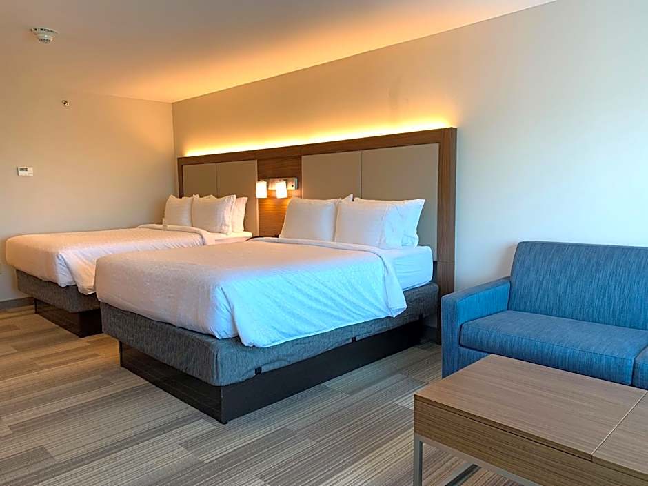 Holiday Inn Express & Suites Danville By IHG