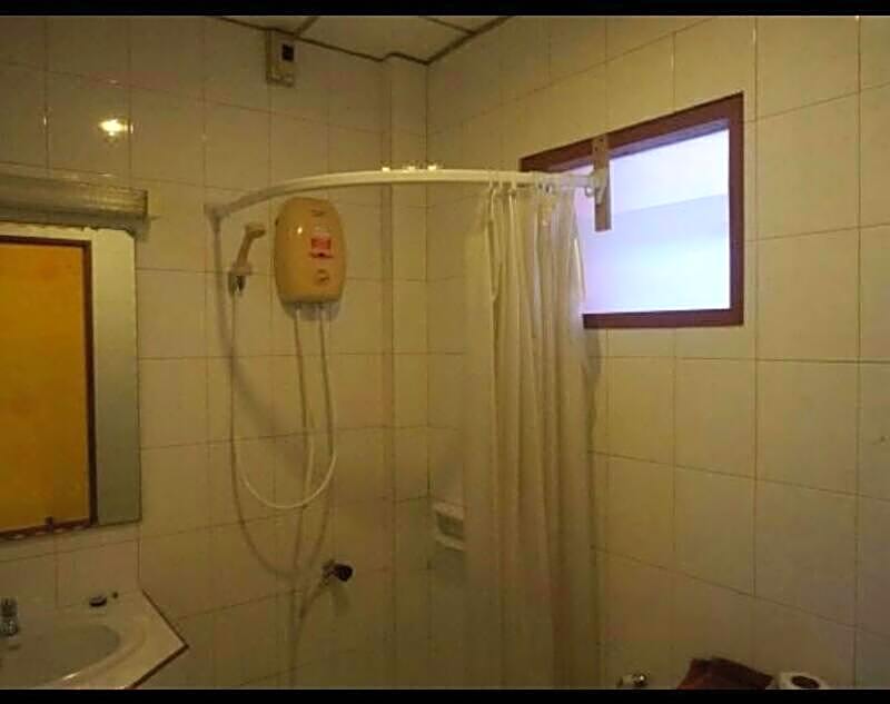 Ban Elephant Blanc Apartment