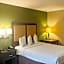 Studio 6 Chantilly VA Washington Dulles Airport