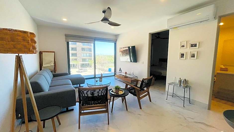 Playa Medano Caminando, Alberca en el roof