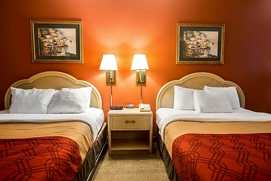 Greeneville Inn And Suites
