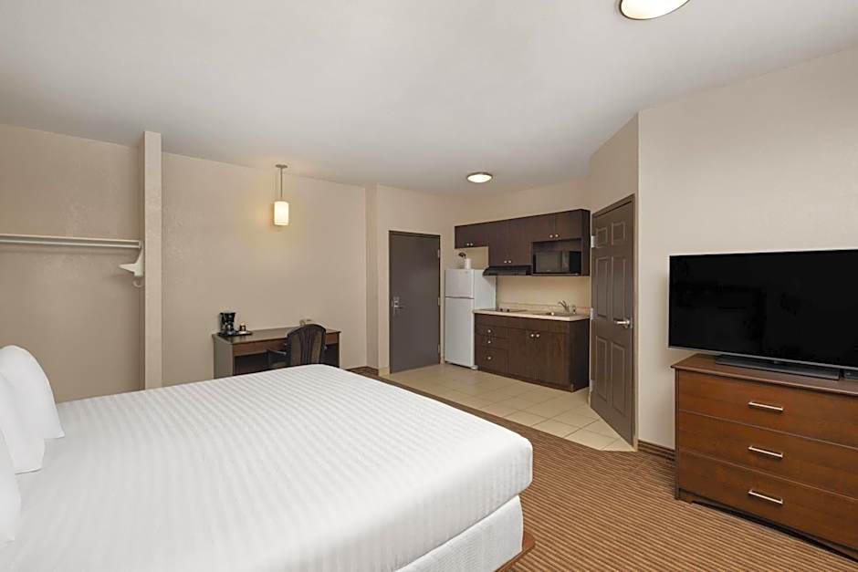 Travelodge Suites by Wyndham Estevan