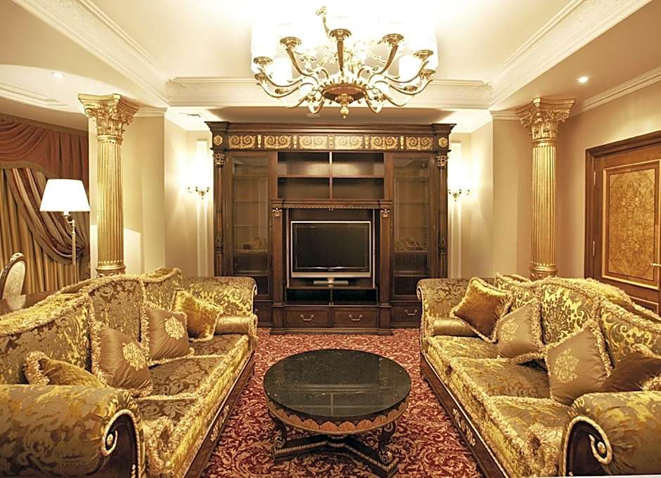 Nobil Luxury Boutique Hotel