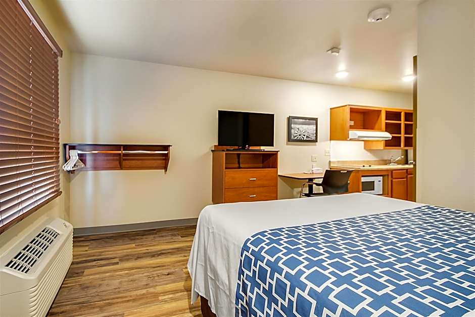 Econo Lodge Burlington I-70