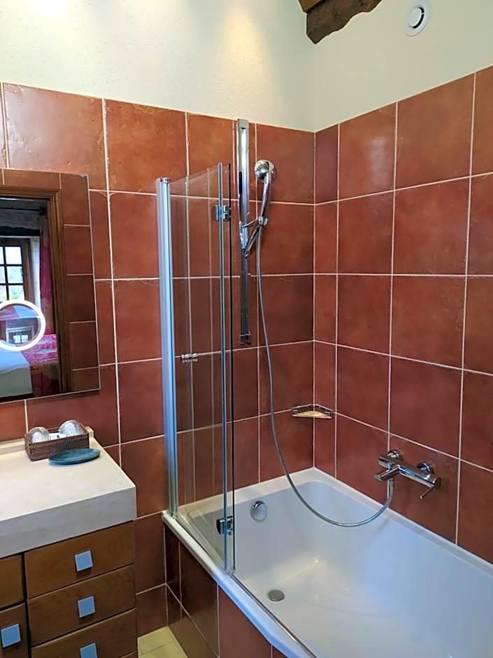 Hôtel Le Manoir De Mathan Crépon à la campagne 5 mn d'Arromanches et 10 mn de Bayeux