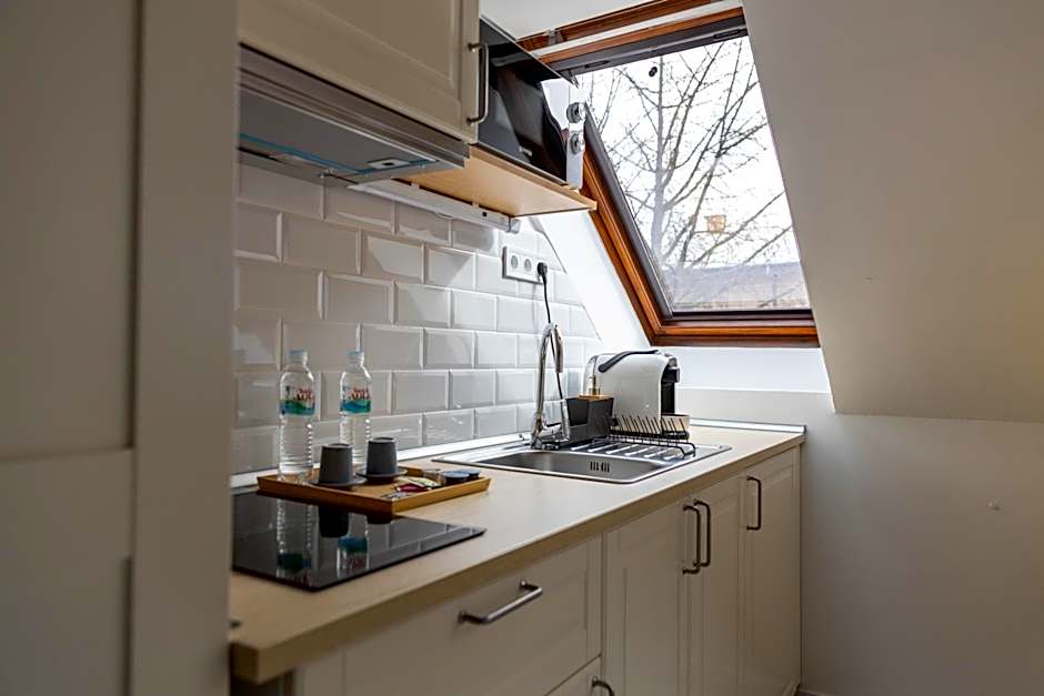 Roomstore Studio Apartments