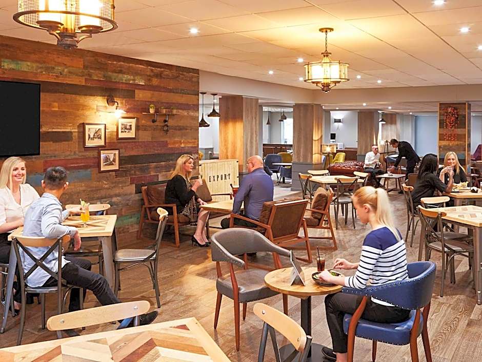 Novotel Wolverhampton City Centre