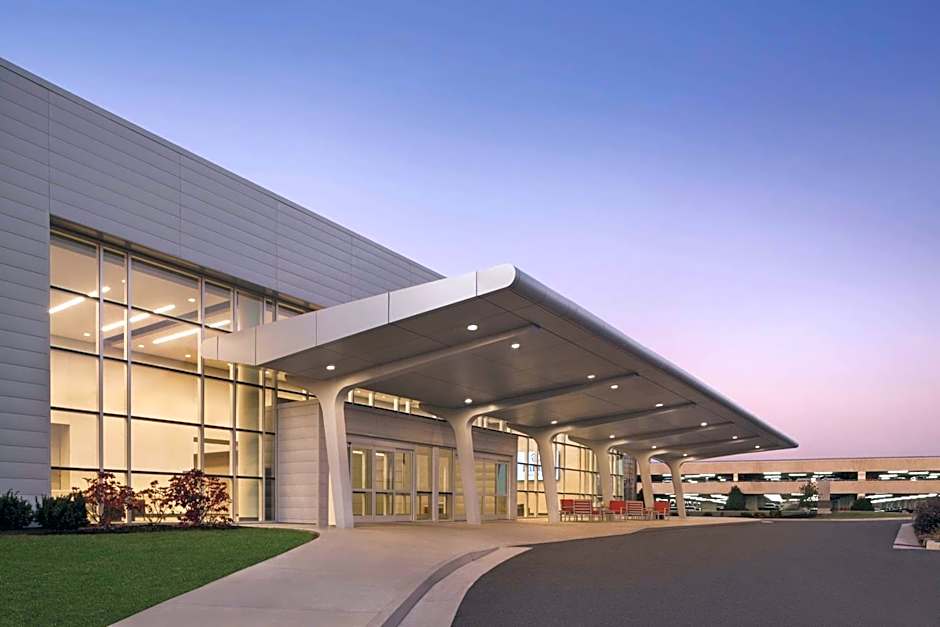 Hilton Knoxville Airport