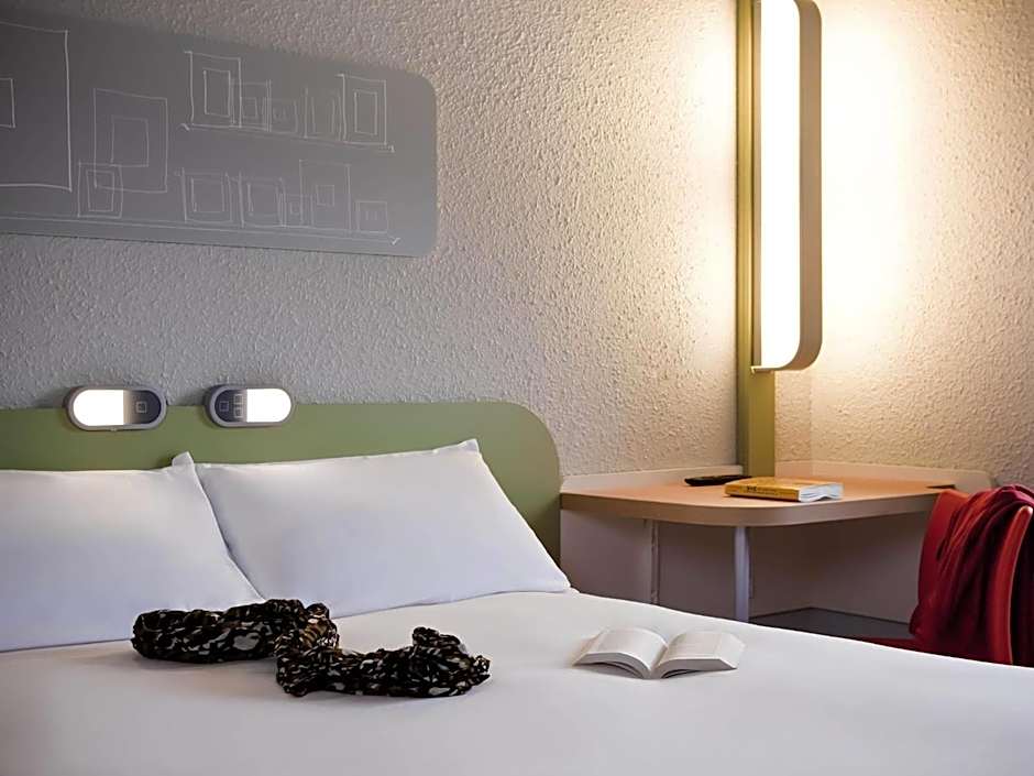 ibis budget Pontault-Combault RN4 Marne-la-Vallee
