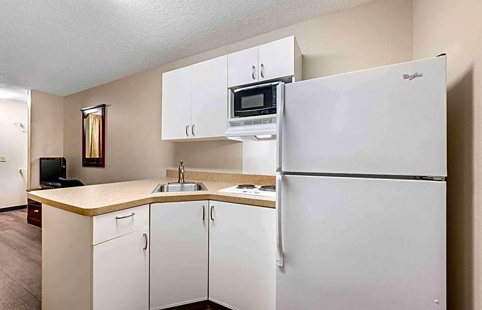 Extended Stay America Suites - Dayton - North