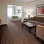 Holiday Inn Express & Suites New Liskeard By IHG