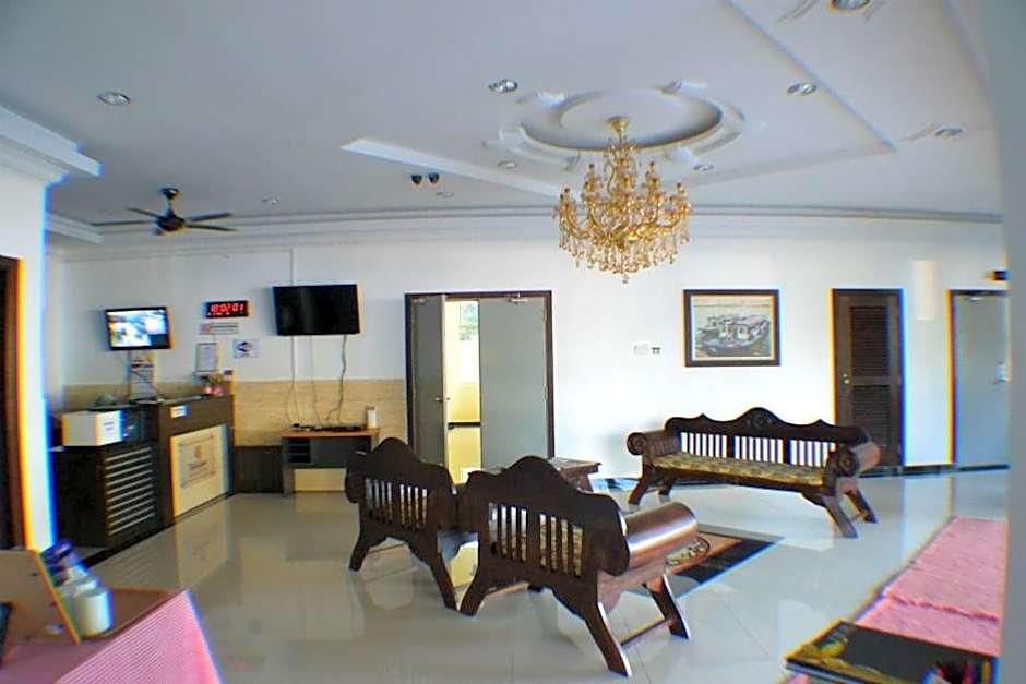 Teluk Lipat Seaview Inn