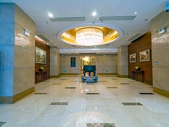 Yuexiu Hotel (Golden Key Floor)
