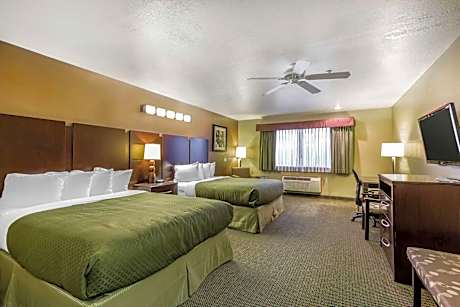 Queen Room with Two Queen Beds Parking Area View- Non Smoking
