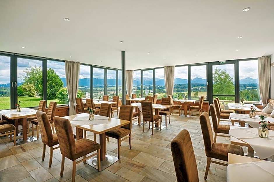 Hotel Auf der Gsteig GmbH