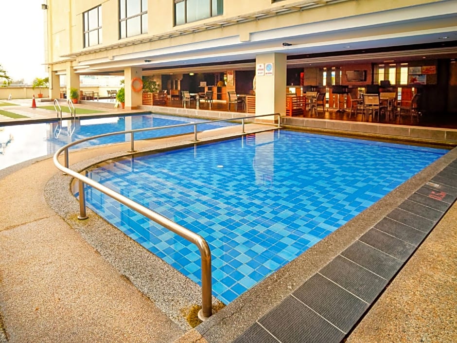 Ming Garden Hotel and Residences