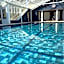 Grand Hôtel "Château de Sully" - Piscine & Spa -Teritoria