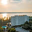 Van Phat Riverside Hotel